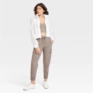 All in Motion Women's Size Large Mid Rise Active Light Cargo Joggers Tan XXL